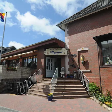 & Restaurant Neptun Hotel